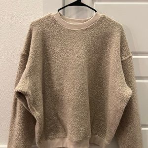 Outdoor Voices Megafleece crewneck